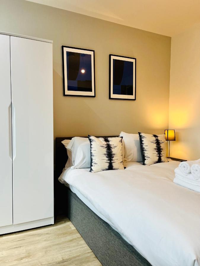 Stylish Studio Apartment Near To Old Trafford Stadium Manchester Exteriör bild